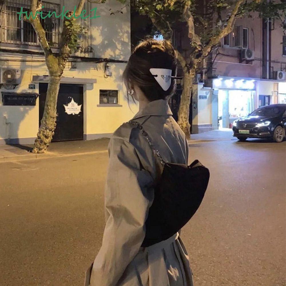 Kẹp Tóc Da PU Hình Tam Giác In Chữ Phong Cách Retro Cho Nữ