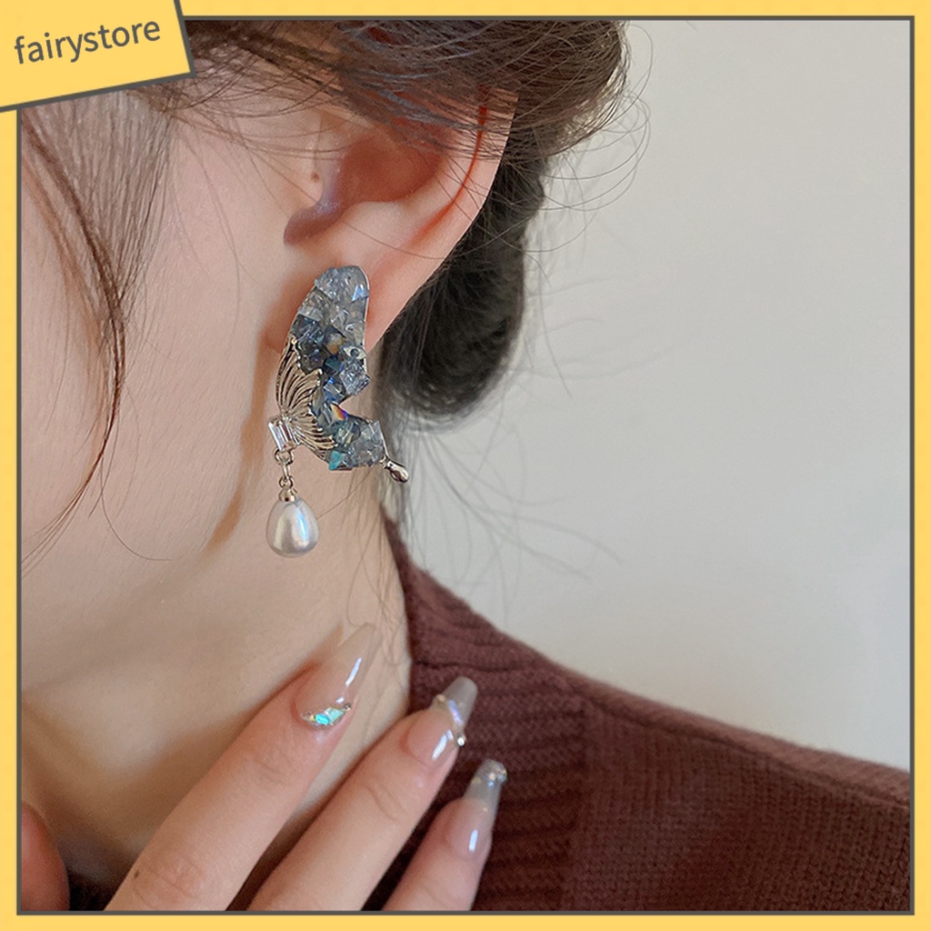 1 Đôi Bông Tai Hình Học Họa Tiết Bướm Đính Đá Sáng Bóng Sang Trọng