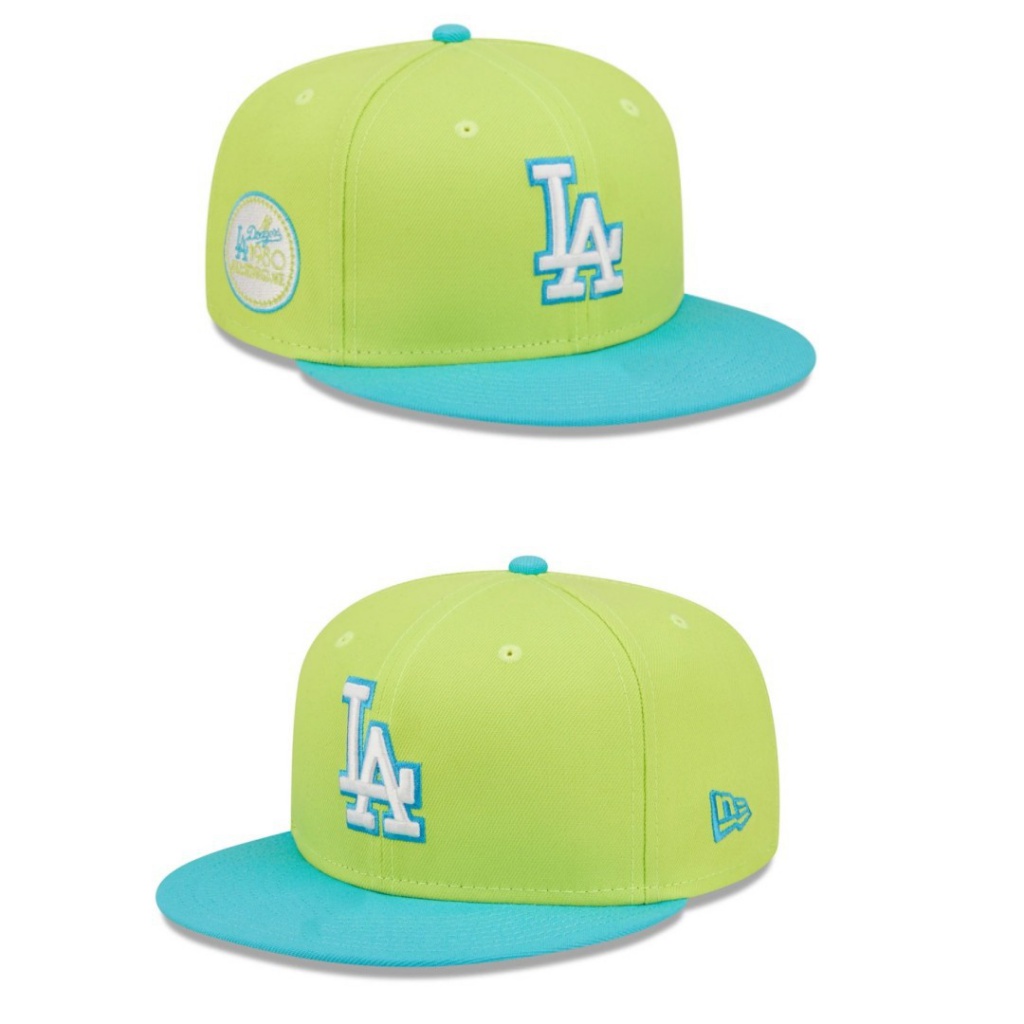 Fashion letter embroidered baseball cap men's and women's summer unisex hip hop cap cotton snapshot golf hat truck driver's cap CNSC rack