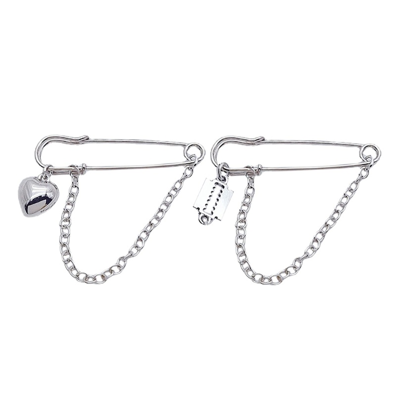 Ghim Cài Áo Hình Trái Tim Phối Tua Rua Thời Trang