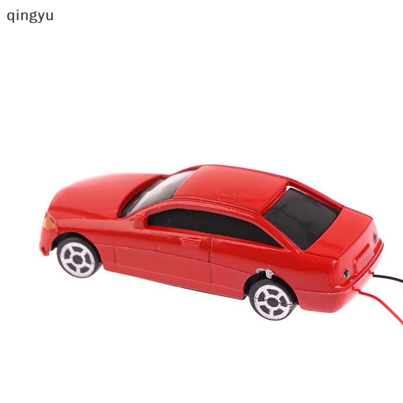 Mô Hình Xe Hơi Bằng Nhựa qingyu Có Đèn Led Trang Trí Tòa Nhà