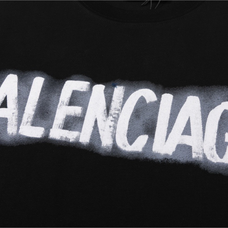 Áo Thun Ba66-B Ngắn Tay Cổ Thuyền In graffiti Mới