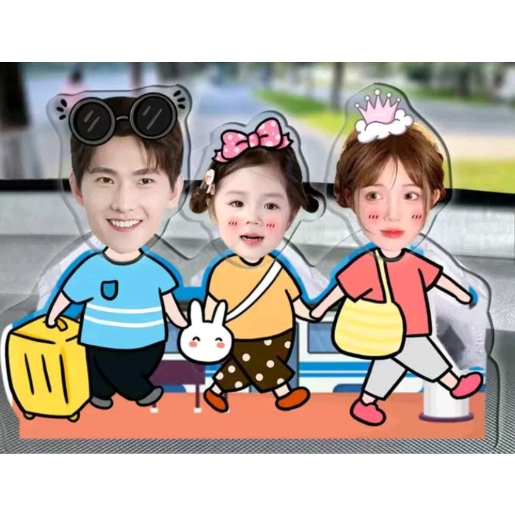 Standee lắc đầu gia đình ghép mặt theo yêu cầu chibi cute làm quà tặng, trang trí ô tô, để bàn