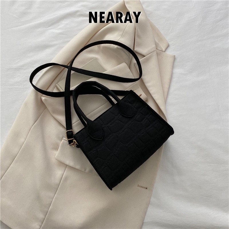 NEARAY túi xách nữ đeo chéo Túi đeo chéo dễ phối cho nữ 2023 NEW L91TGP2
