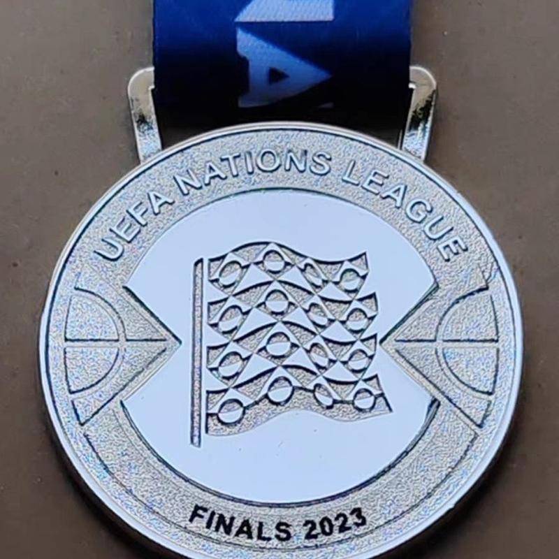 Huy Chương Vàng / Bạc 2023 UEFA Champions Medal / Medal / Tây Ban Nha / Croatian / Medal Kỷ Niệm