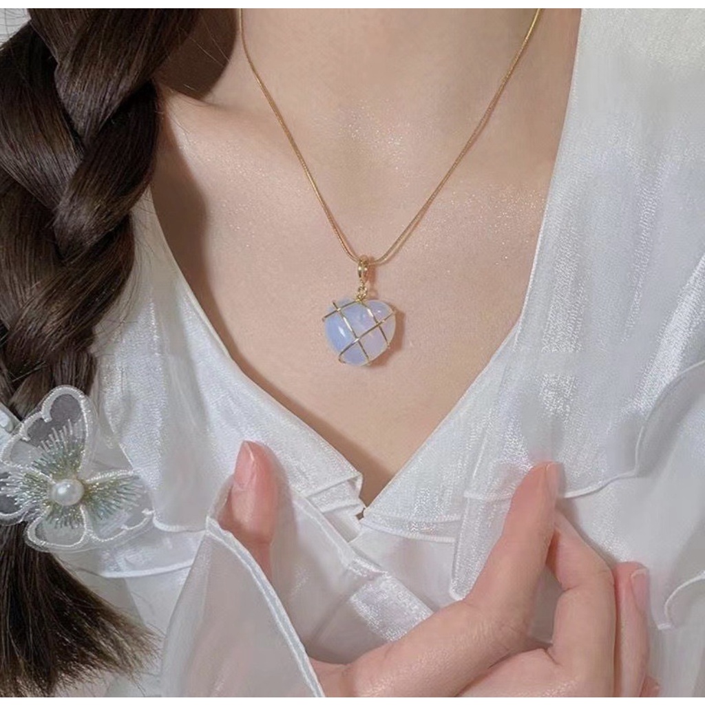 Vòng cổ Mặt Búp Bê Barbie Đính Đá Opal Hình Trái Tim Màu Hồng Xinh Xắn Cho Nữ