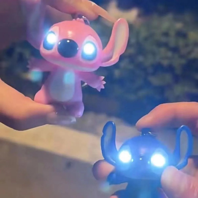 Móc Khóa Hình Búp Bê Stitch Disney Có Đèn Pin LED Và Âm Thanh Dễ Thương