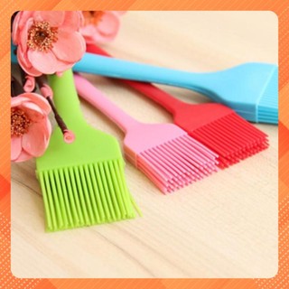 Dụng cụ làm bánh: chổi quét dầu mỡ, nước sốt size 21cm và 28cm