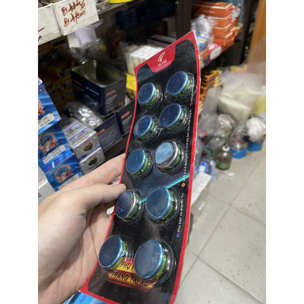 Nút chụp kiếng bàn thờ sport/ rgv/ satria/ xipo