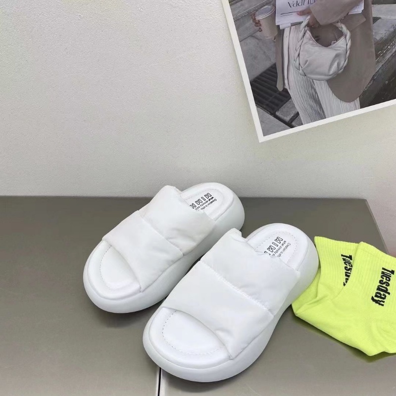 Kisstyle Dép Sandal Xỏ Ngón Đế Dày Mũi Tròn Bằng Vải Mềm Thoáng Khí Thoải Mái Ngoài Trời Cho Nữ