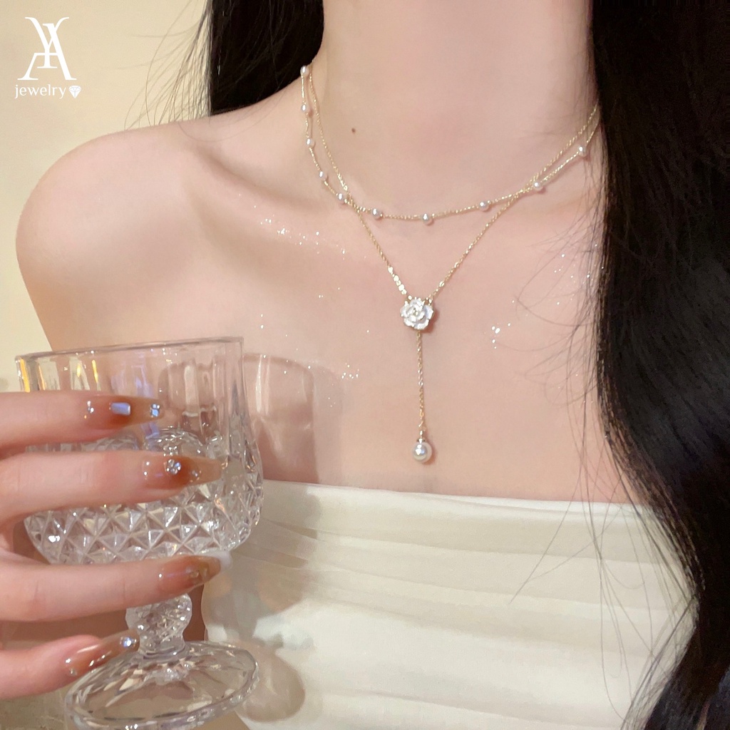 Vòng Cổ Choker Hai Lớp Đính Hoa Trà Và Ngọc Trai Thời Trang Cho Nữ