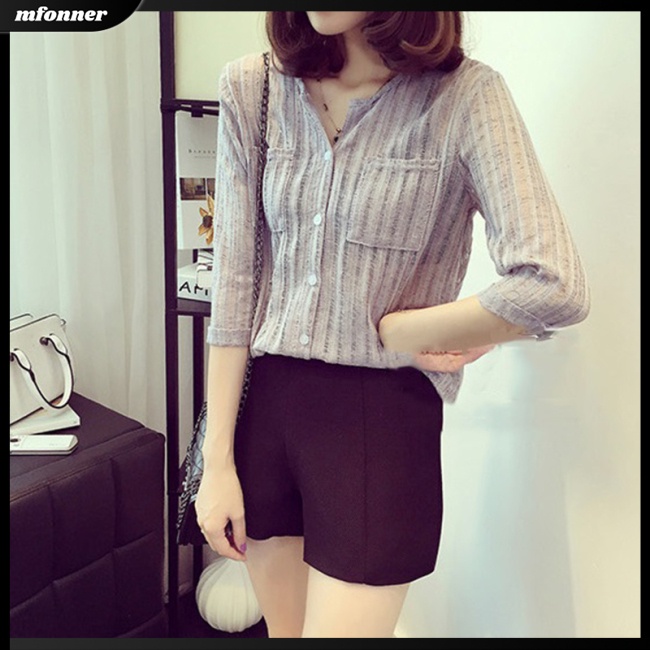 Áo Sơ Mi Nữ Dáng Rộng Cổ Chữ V Thoáng Khí Họa Tiết Kẻ Sọc Dọc Thời Trang