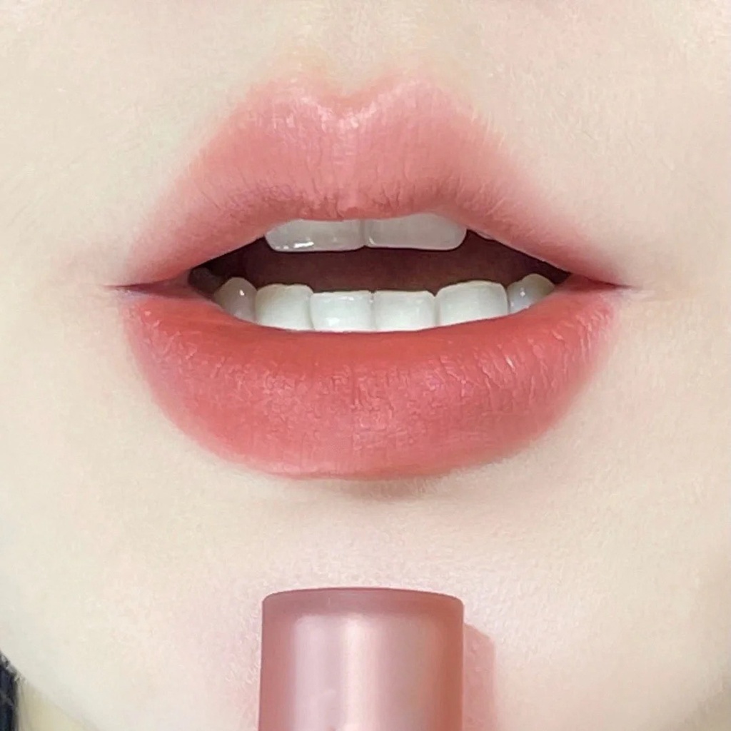 Son Kem Lì OUOII Feather Gauzy Liquid Lipstick