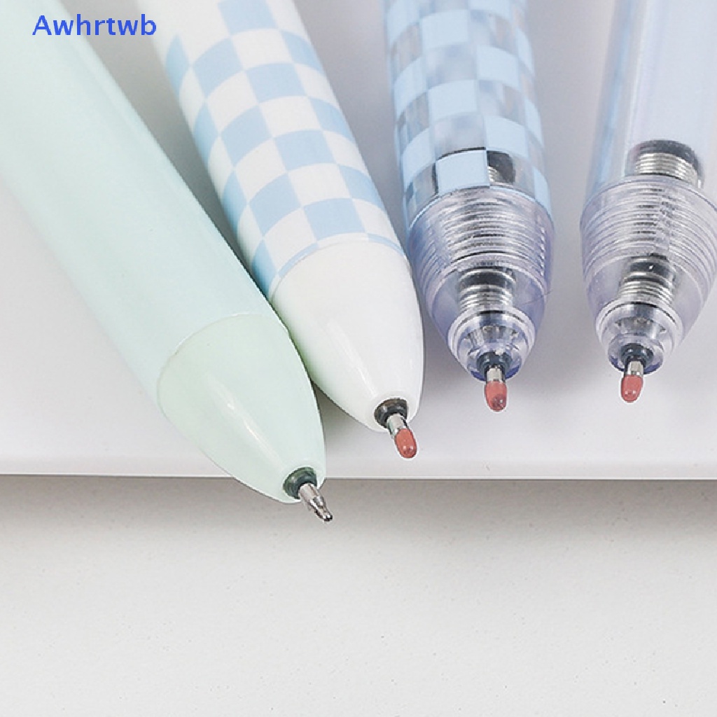 Set 4 Bút Bi Ngòi 0.5mm Họa Tiết Trái Tim Xinh Xắn Mới