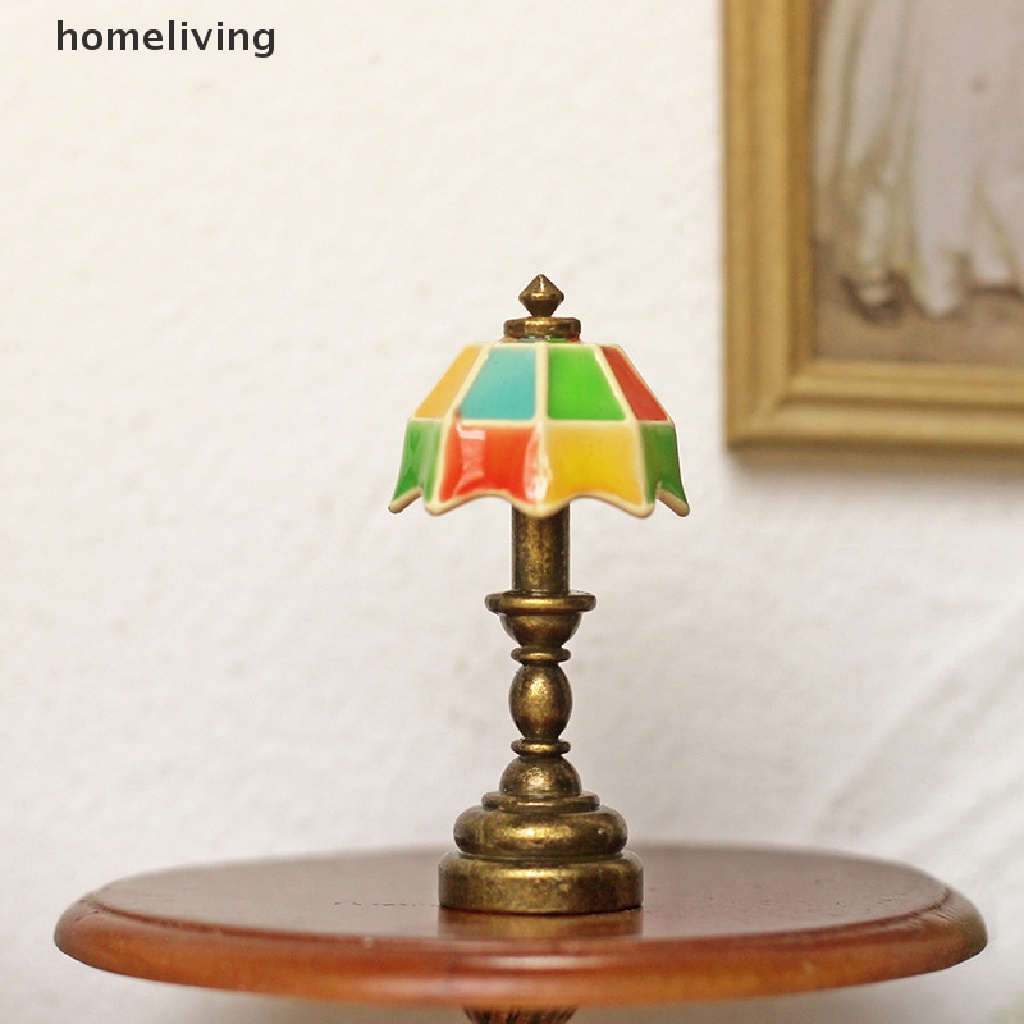 Mô Hình Đèn Bàn Mini Tỉ Lệ 1 / 12 Dùng Để Trang Trí Nhà Búp Bê