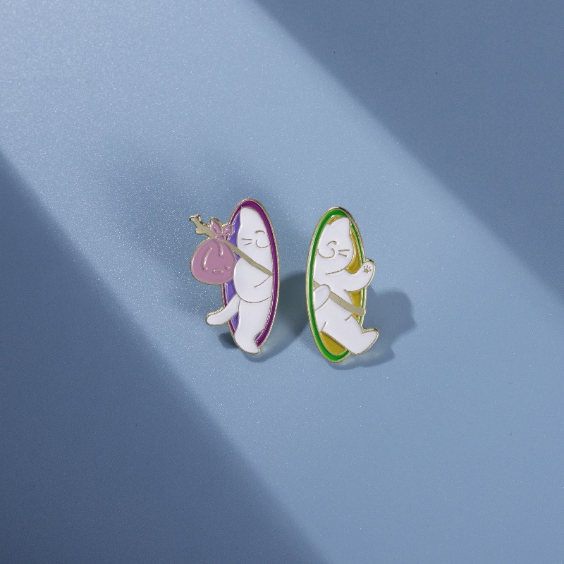 Ghim Cài Áo Hình Cá Voi / Mèo / Thỏ Tráng Men Dễ Thương Sáng Tạo