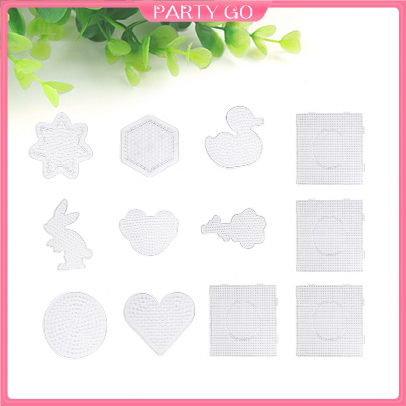 Set 12 Bảng Nhựa Xỏ Hạt Làm Đồ Thủ Công DIY Họa Tiết Hoạt Hình Cho Trẻ Mẫu Giáo