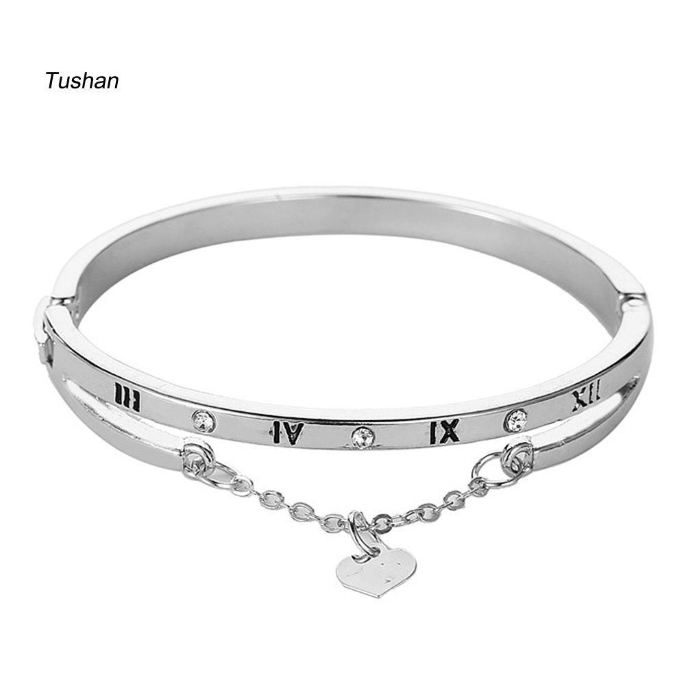 Vòng Tay Mặt Trái Tim Khắc Chữ Thời Trang Cho Nữ