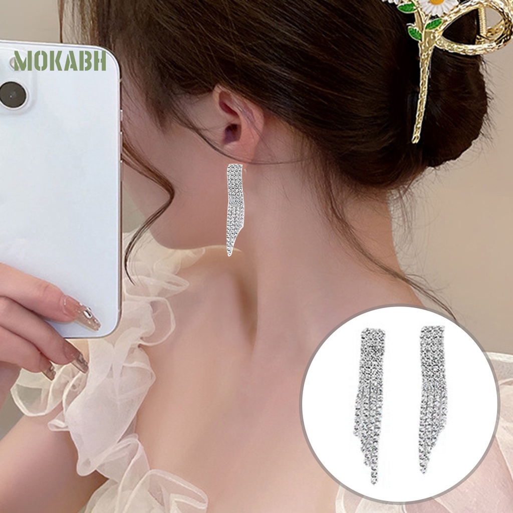 1 Bộ Vòng cổ Và Bông Tai Dài Tua Rua Đính Kim Cương Giả