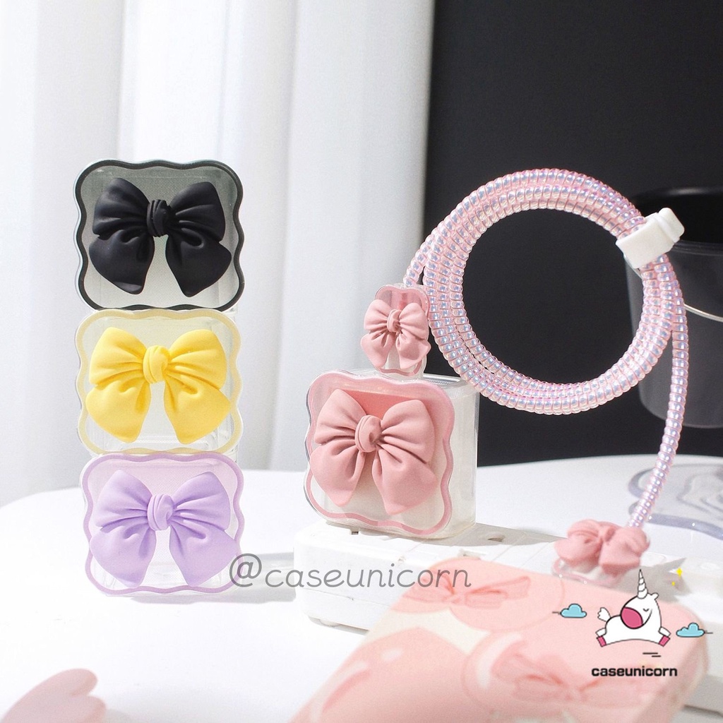 Bộ Vỏ Bảo Vệ Hộp Sạc Tai Nghe Apple 18 / 20W Hình Gấu Pooh Winnie the Pooh Bằng TPU Mềm