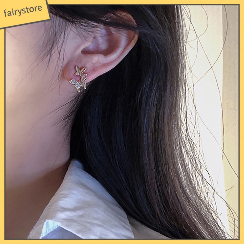 Bông Tai Dạng Kẹp Hình Bướm Không Đối Xứng Phối Tua Rua Thời Trang Cho Nữ