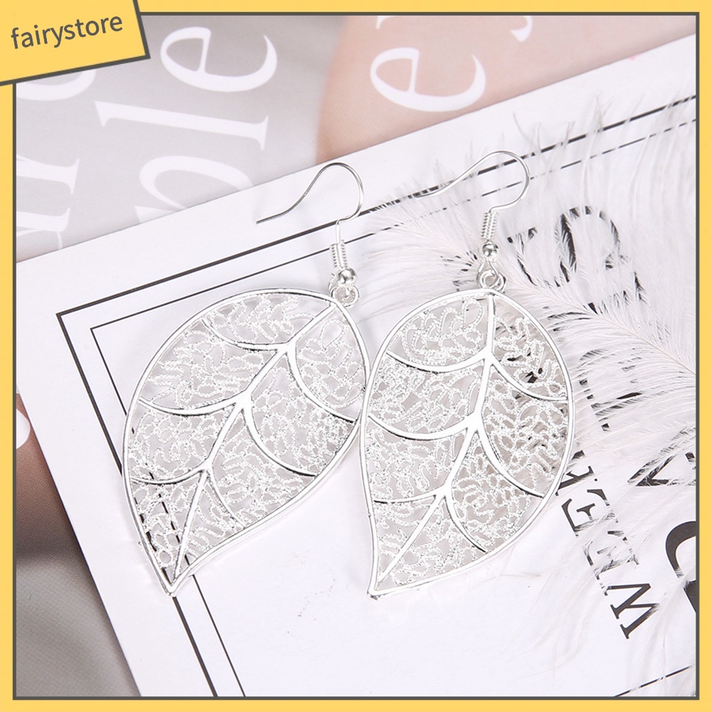 Bông Tai Hình Chiếc Lá Thời Trang Dành Cho Nữ