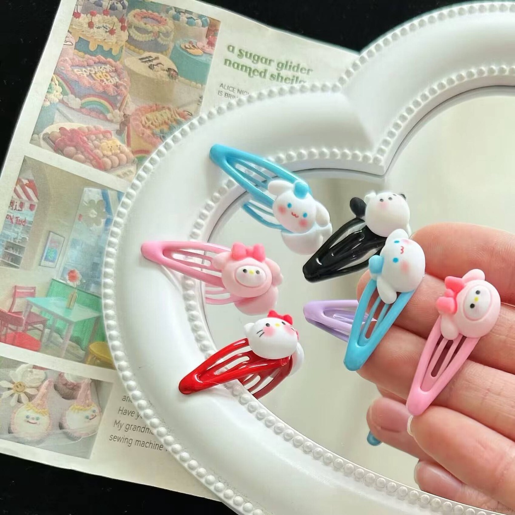 SANRIO Kẹp Tóc Hình Chú Vịt / Chuột Mickey / Minnie Bằng acrylic Dễ Thương Thời Trang Cho Bé Gái
