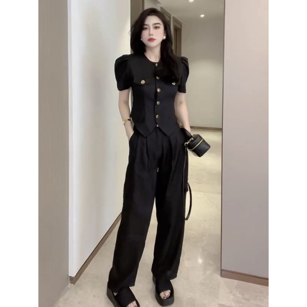 Áo Tay Ngắn Phồng Ôm Dáng Phối Nút Kim Loại + Quần Ống Rộng Thời Trang Mùa Hè 2023 Cho Nữ