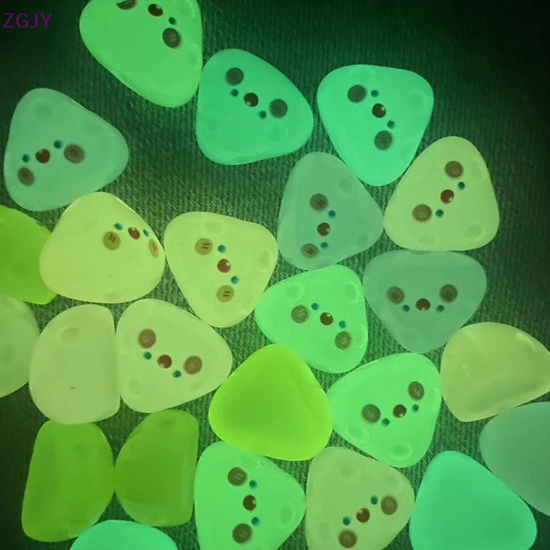 Bộ 3 Mô Hình Chú Gà Con Bằng Nhựa Resin Dạ Quang Dễ Thương Trang Trí Bảng Điều Khiển Xe Hơi / Nhà Cửa / Sân Vườn Mới