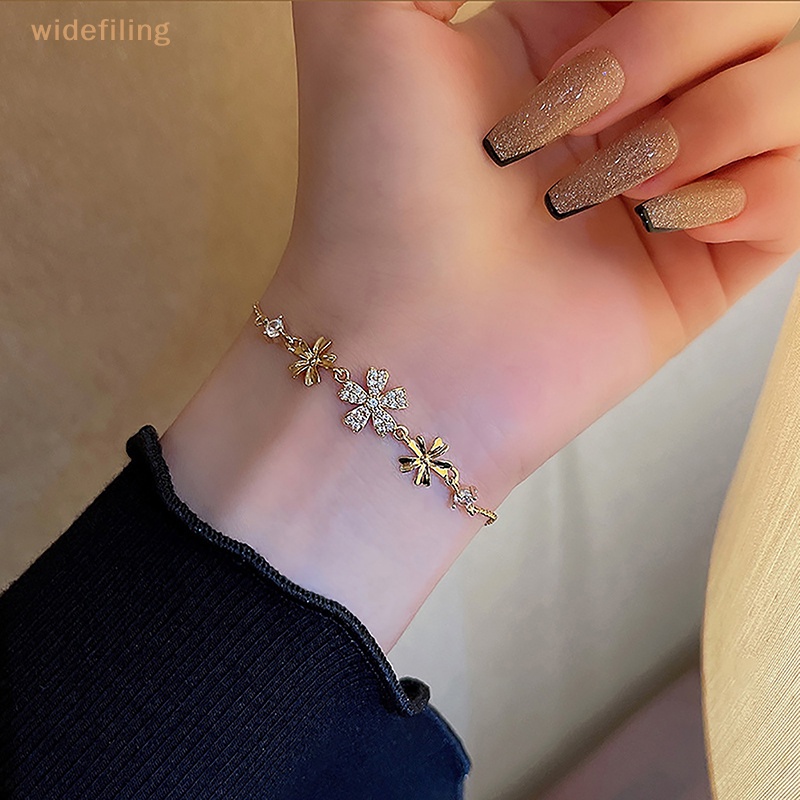 Vòng Đeo Tay Bản Rộng Màu Vàng Đính Đá Opal Có Thể Điều Chỉnh Kích Thước Dành Cho Nữ