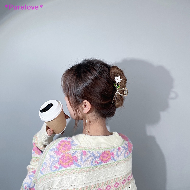 Kẹp Tóc Kim Loại Hình Cá Mập Đính Hoa Lily Thanh Lịch Cho Nữ Mới