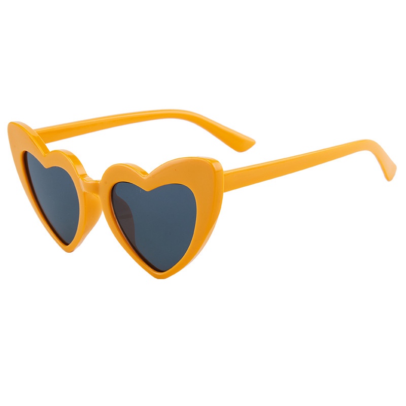 Kính Mát Hình Trái Tim Phong Cách Mới Dành Cho Bé Trai Bé Gái