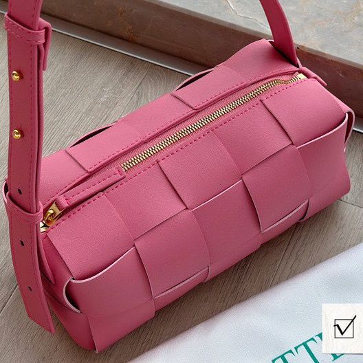 Bottega Veneta leather woven bag women's pink underarm bag fashionable all-match shoulder bag 2023 new advanced portable pillow bag XDP1