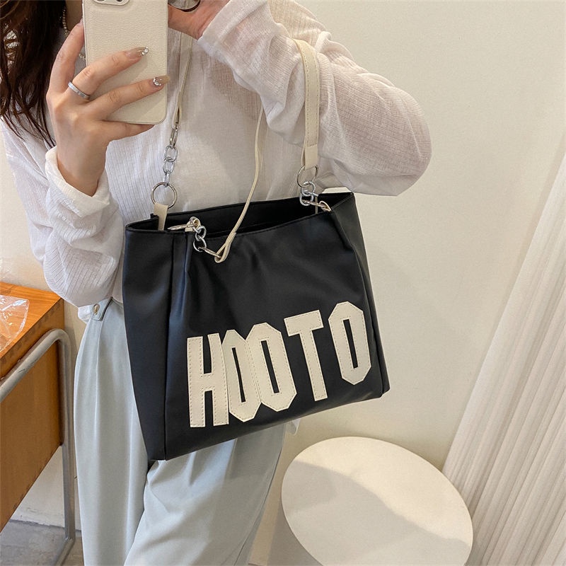 Túi Xách Đeo Vai Cỡ Lớn Phối Dây Xích Phong Cách Thời Trang Hàn Quốc Dành Cho Nữ