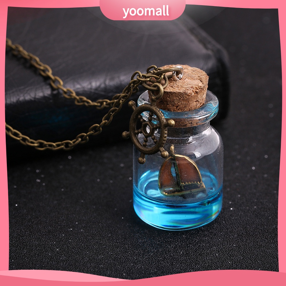 Vòng cổ Mặt Kính Hình Thuyền Buồm Dạ Quang Cho Nữ