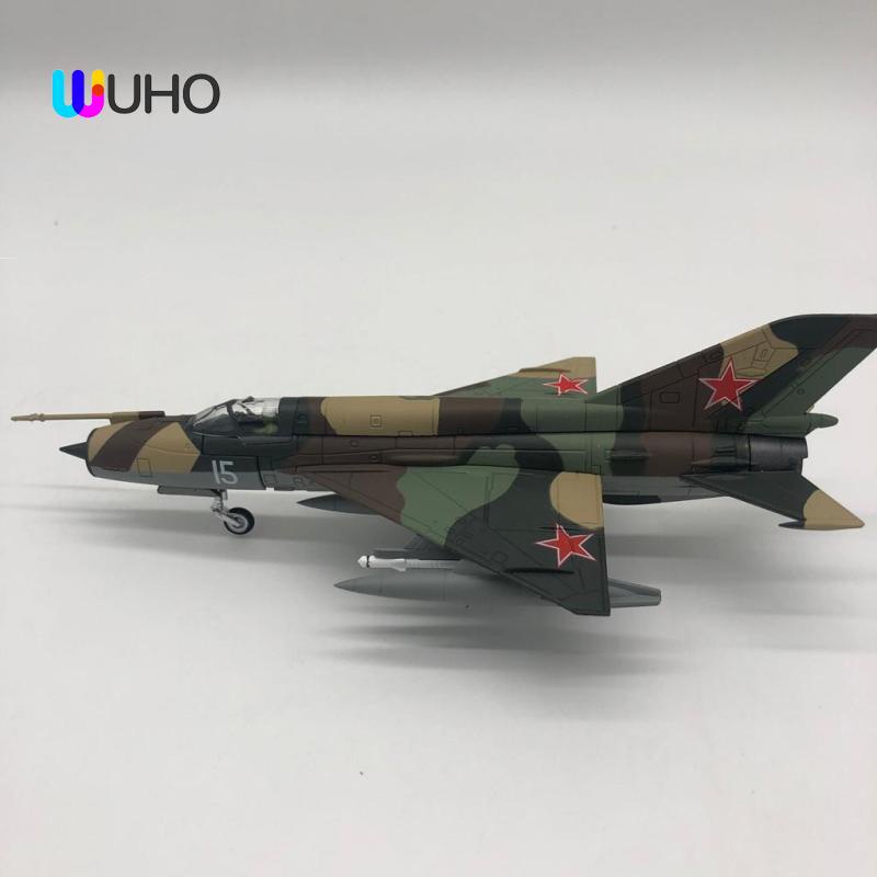 Mô Hình Máy Bay MIG-21 Tỉ Lệ 1: 100 Chất Lượng Cao