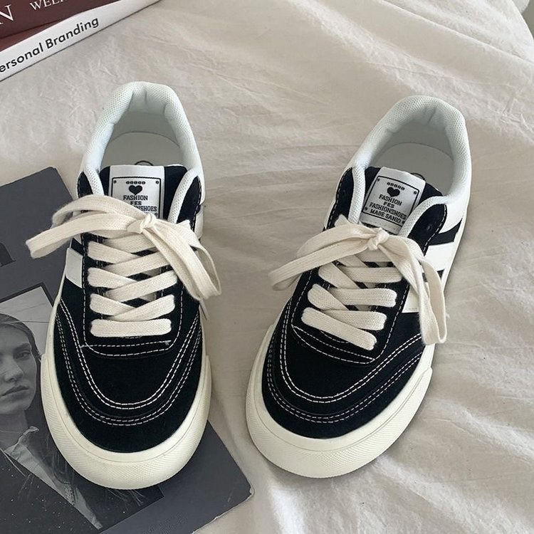 🔥SẴN HÀNG-SHIP NGAY🔥giày sneaker nữ giày bánh mì Mùa hè phong cách mới màu sắc phù hợp với giày vải mềm-soled giày thể thao retro ngón chân tròn