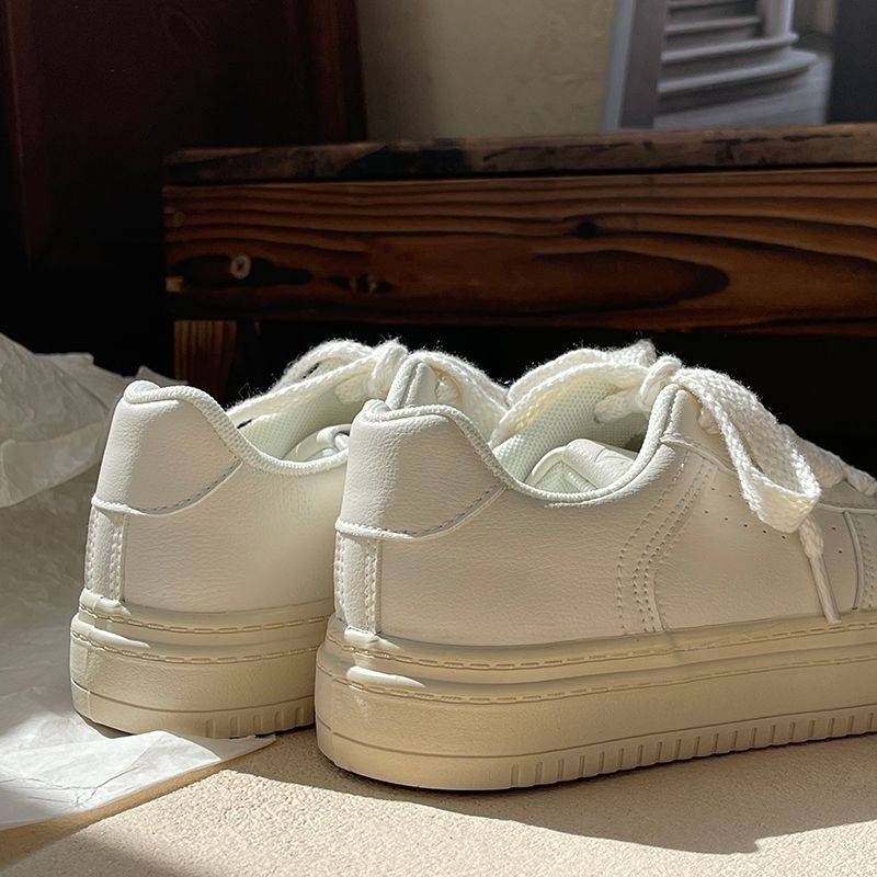 Giày Thể Thao Đế Bằng Màu Trắng Phong Cách Thời Trang Mới 2023