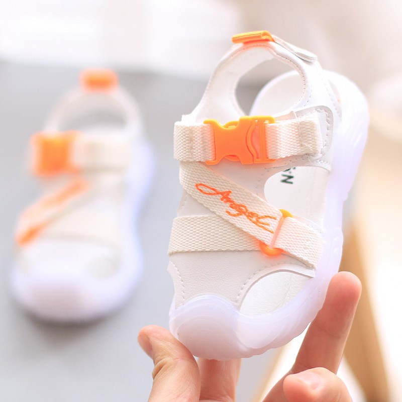 Xăng đan Thể Thao Mềm Mại Chống Trượt Màu Trơn Dành Cho Bé Trai 2-4 Tuổi