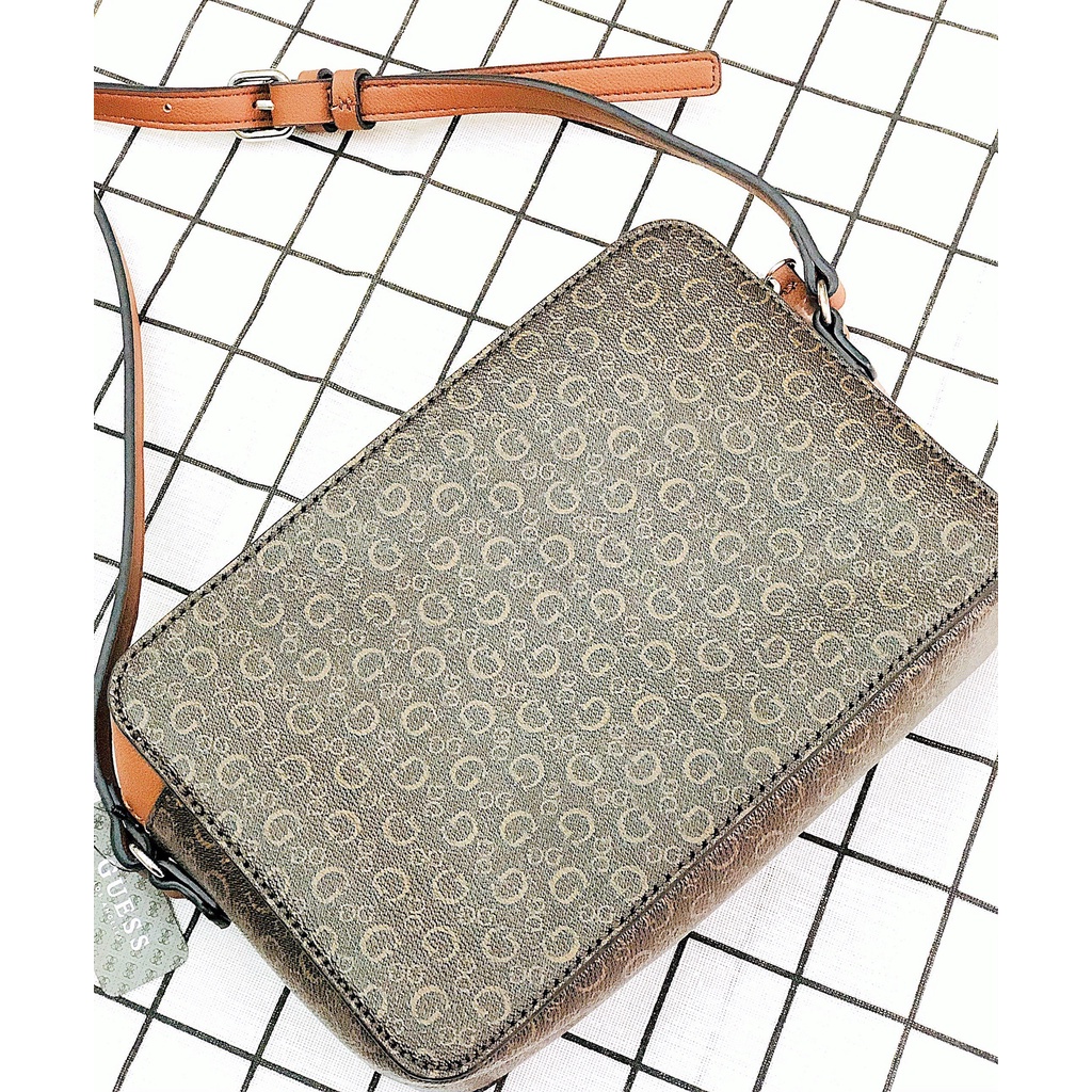 Săn sale hãng Túi Guess logo nâu