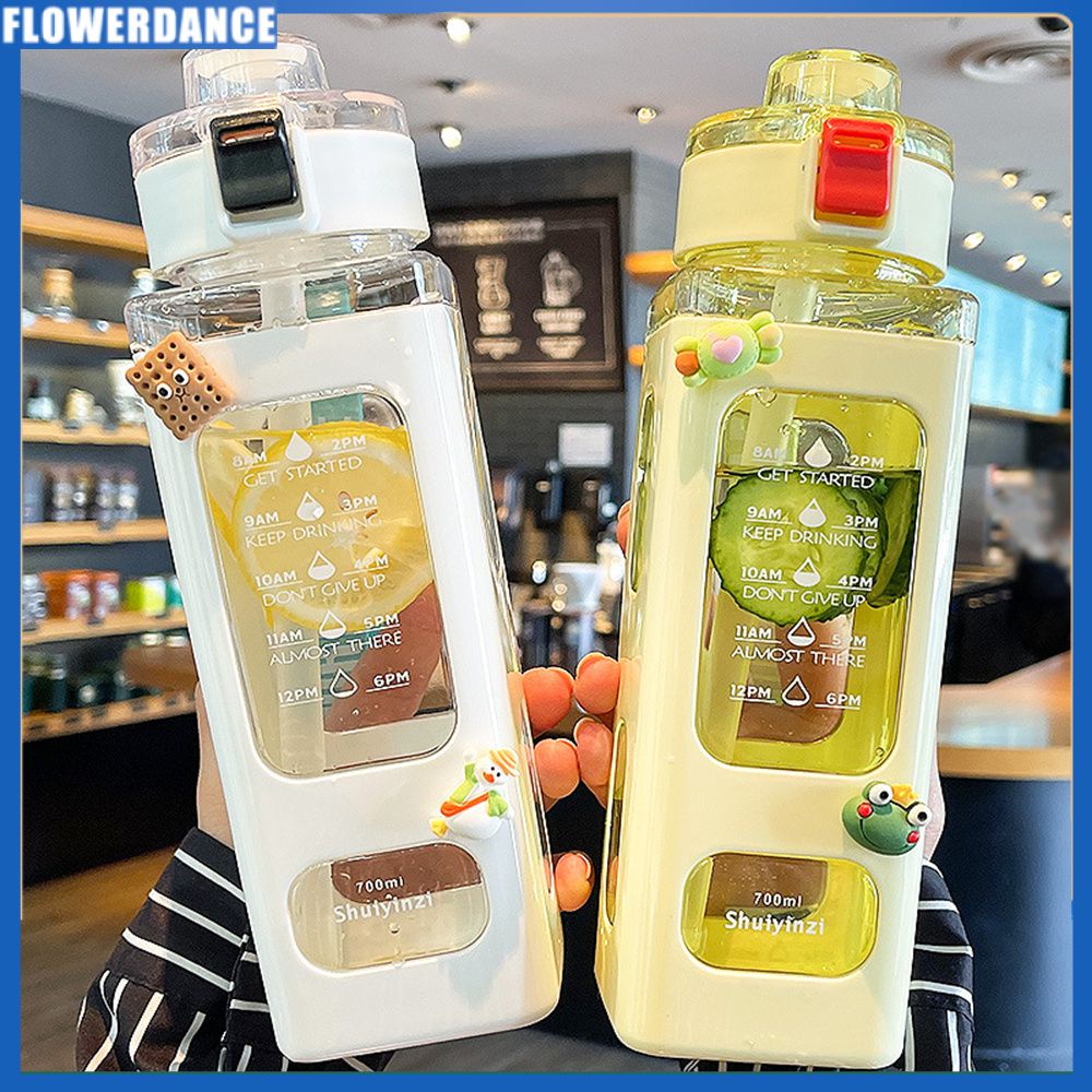 Bình Nước Hình Gấu Vuông Hàn Quốc 700Ml Bình Dung Tích Lớn Bình Cầm Tay Có Ống Hút Cốc Nhựa Bpa Bình Nước Chống Rò Rỉ Hoa
