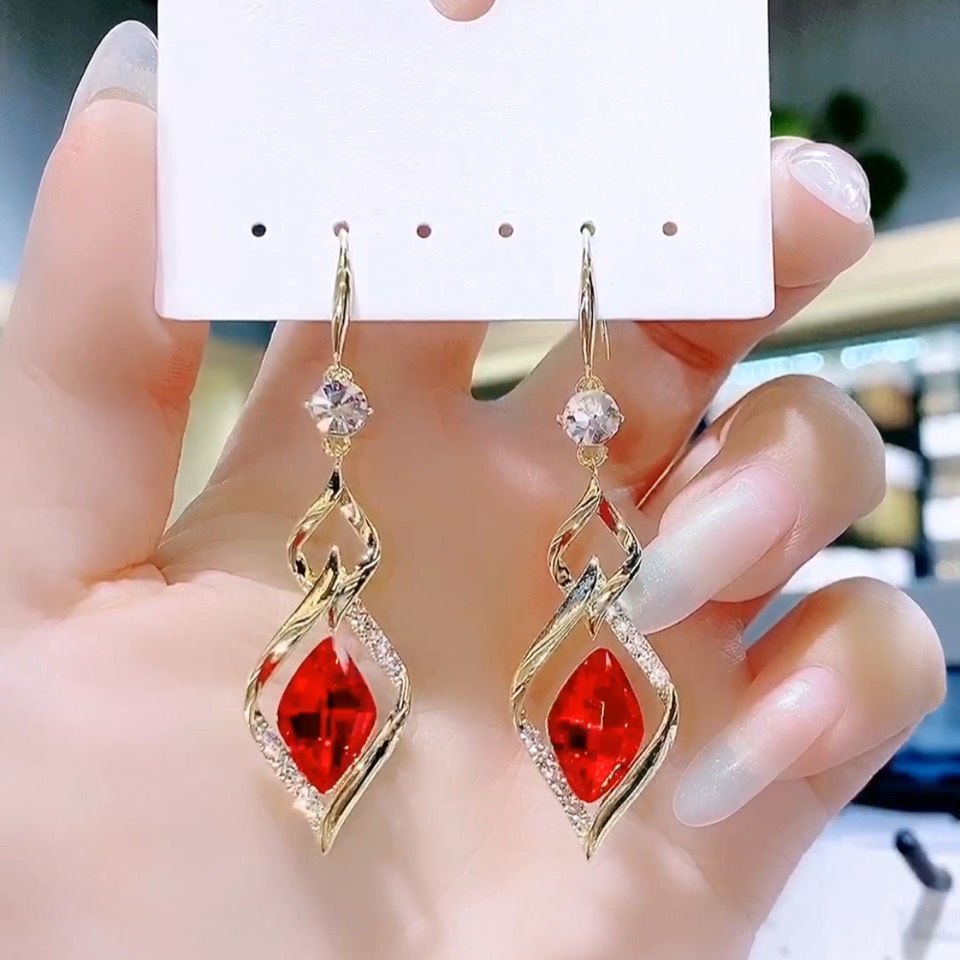 Set Khuyên Tai Dáng Dài Đính Đá Pha Lê Thời Trang