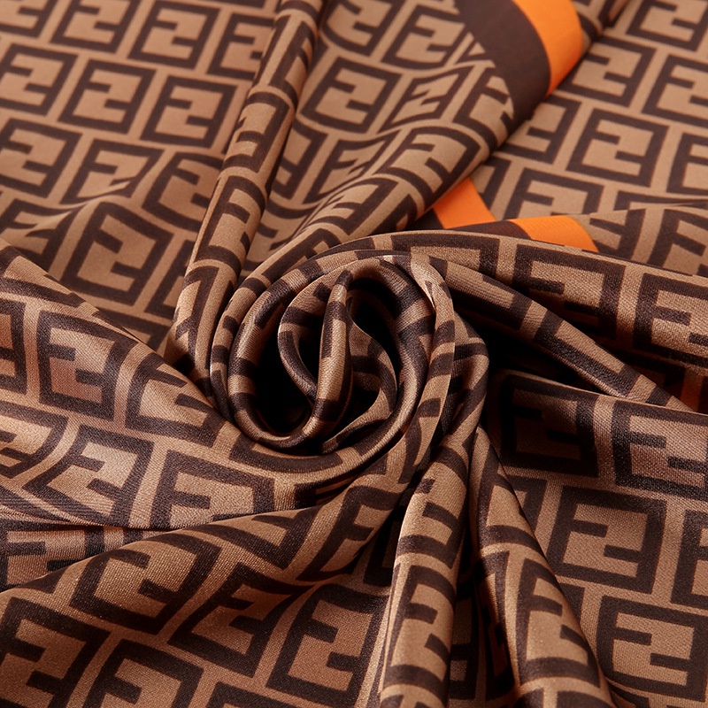 Khăn Choàng Satin Dài 180 * 90CM In Họa Tiết Kẻ Sọc Cổ Điển Thoáng Khí Trọng Lượng Nhẹ Dễ Phối Đồ Cho Nữ