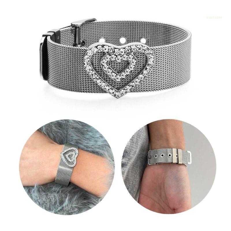 Vòng Tay Bản Rộng Màu Bạc Đính Đá Trái Tim Lấp Lánh Thanh Lịch