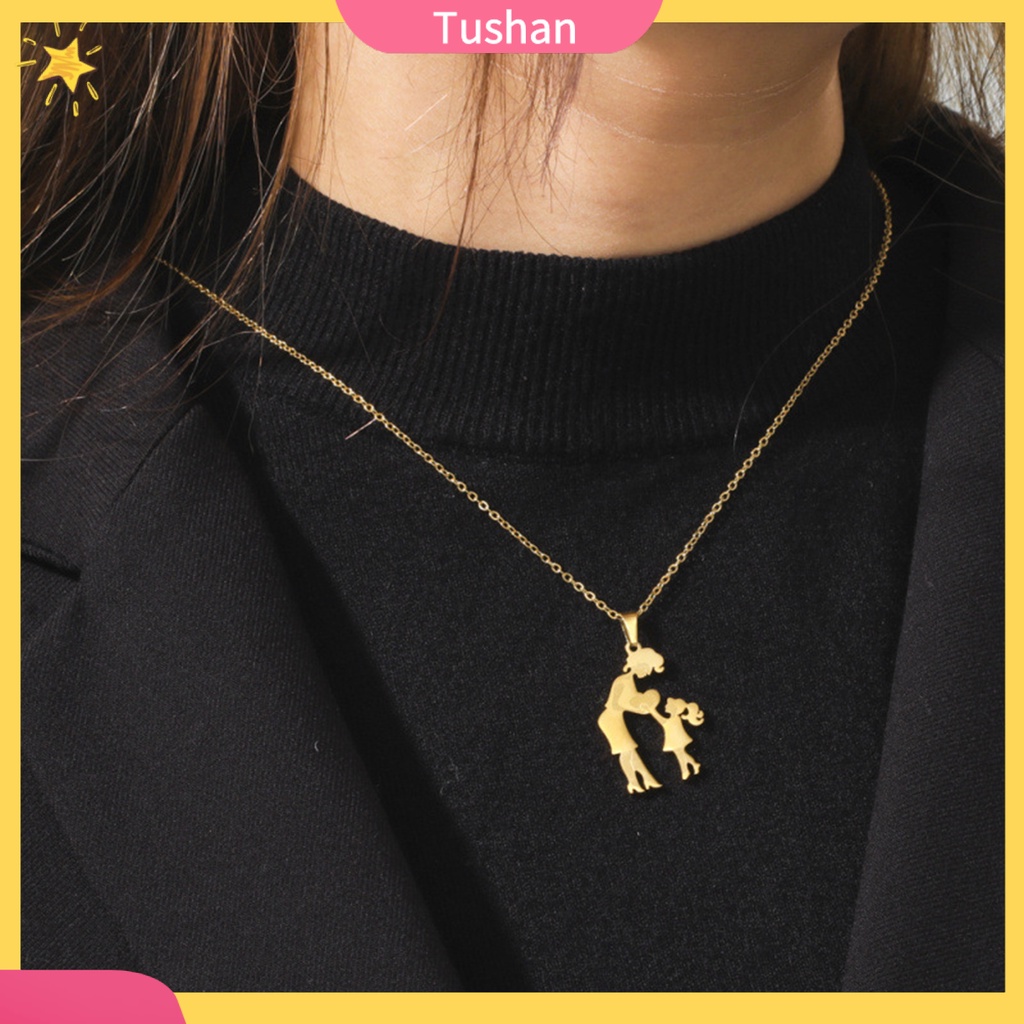 Vòng cổ Mặt Trái Tim Khắc Chữ Mom / Daughter Bằng Thép Không Gỉ