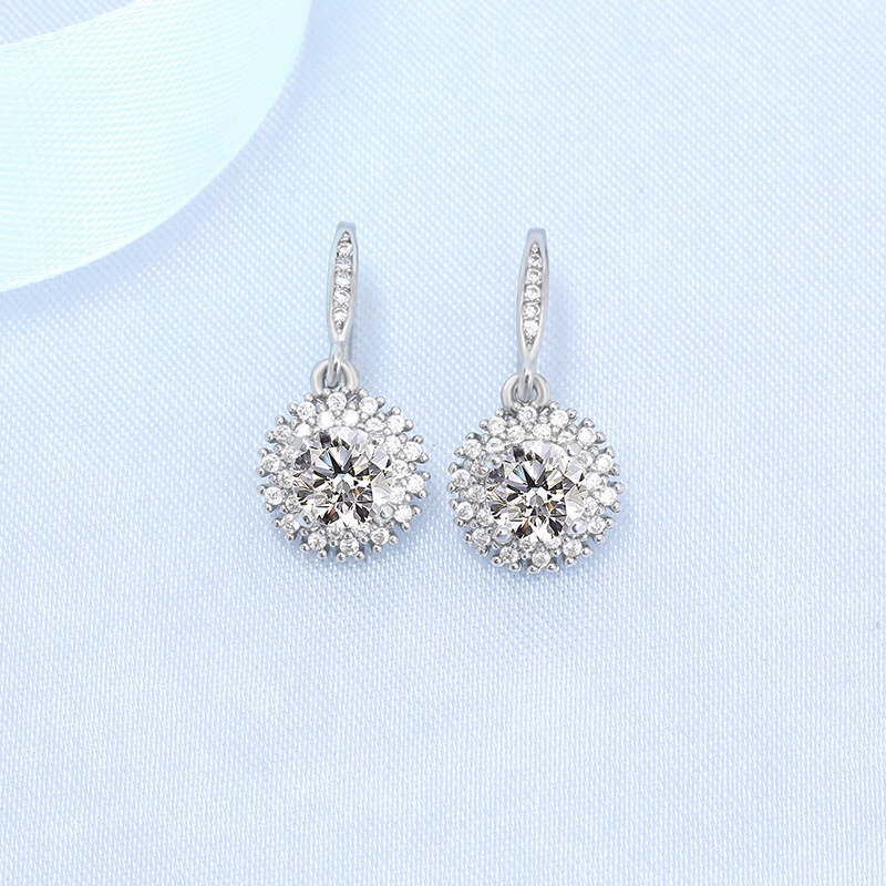 Bông Tai Đính Kim Cương Trắng Hình Ngôi Sao Thanh Lịch Thời Trang