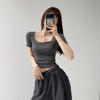 Áo thun Crop Top trơn cổ vuông đơn giản phong cách basic cho nữ