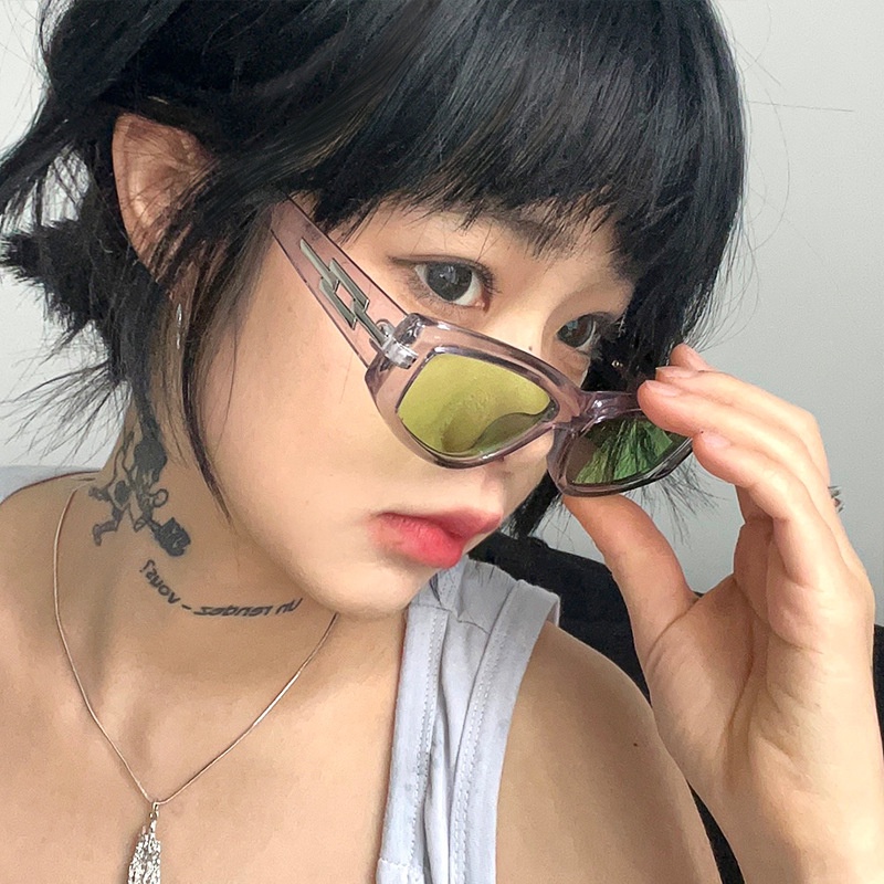 Kính Mát Mắt Mèo Phong Cách Retro Mới 2023 Cá Tính Cho Nữ