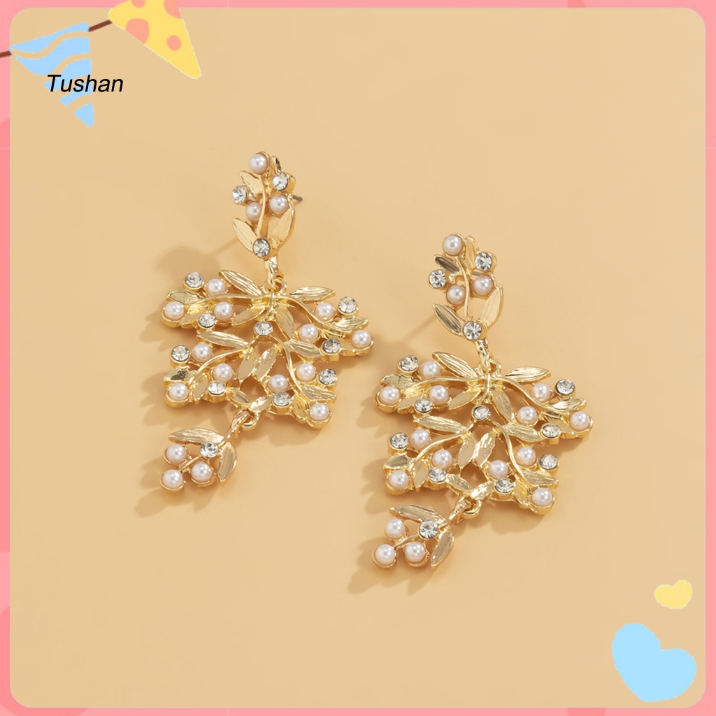 1 Đôi Bông Tai Hình Chiếc Lá Lớn Bằng Hợp Kim Đính Ngọc Trai Nhân Tạo Dành Cho Nữ