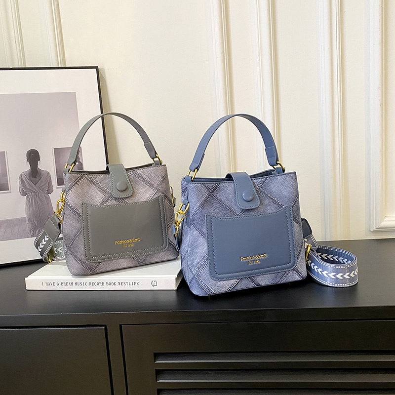 Túi Đeo Chéo Vai Họa Tiết Thêu Thời Trang Sành Điệu Cho Nữ